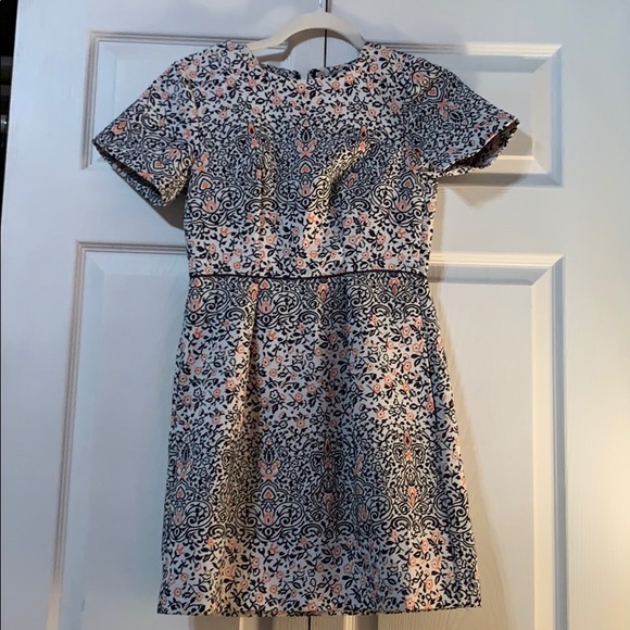 H&M Dresses & Skirts - H&M embroidered dress